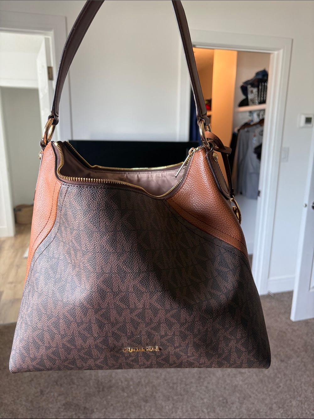 Michael Kors Brown & Tan Signature Hobo Shoulder Bag - Picture 3 of 3